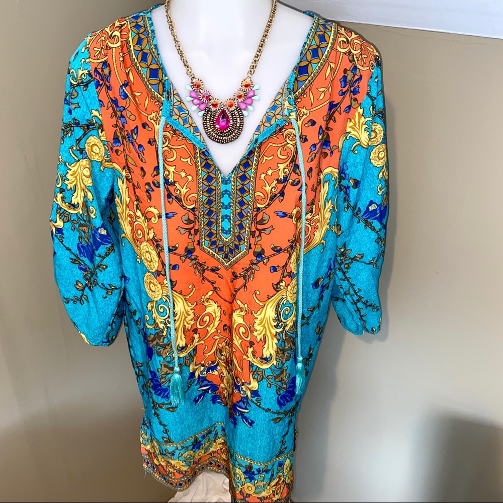 NLW Women’s Lightweight Bold Print Tunic SZ M